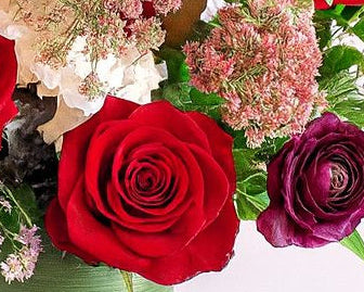 "Crimson and Clover" Romantic/Anniversary, Arrangement