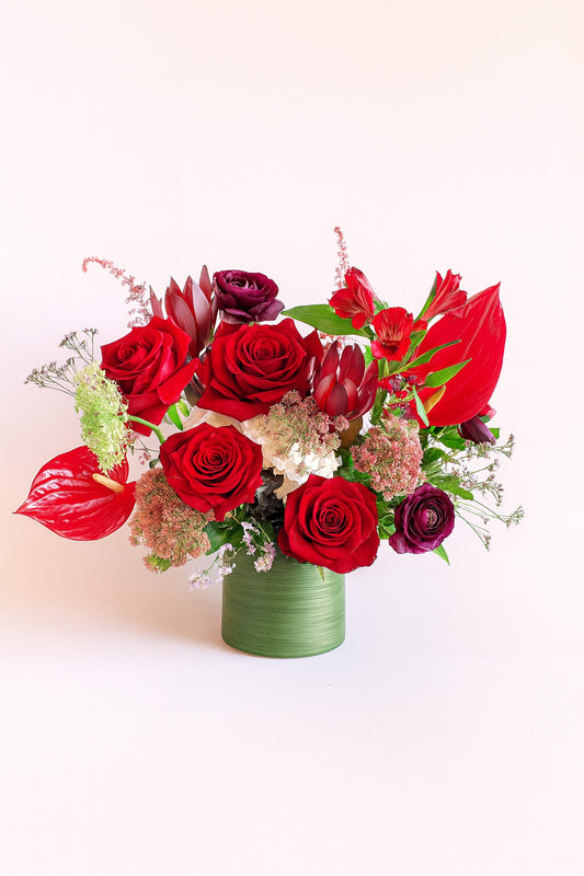 "Crimson and Clover" Romantic/Anniversary, Arrangement